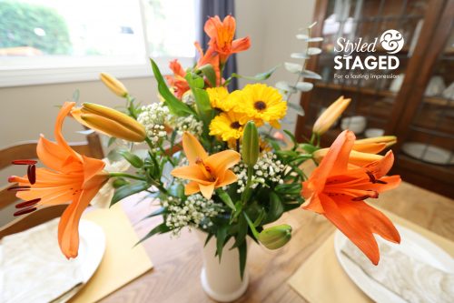 lilies used in home staging